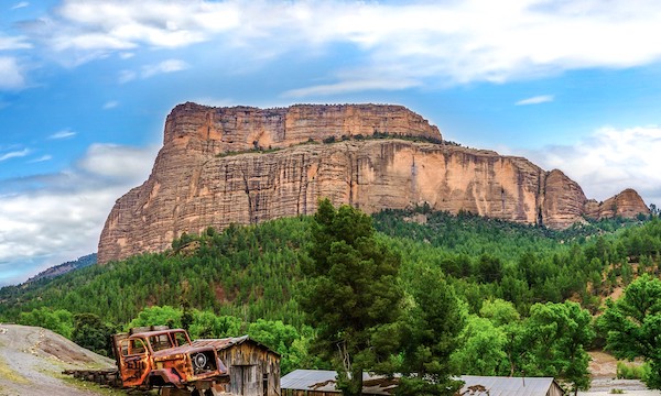 Bin El Ouidane – Hike to Imsefrane Cathedral & Amazigh Village Lunch
